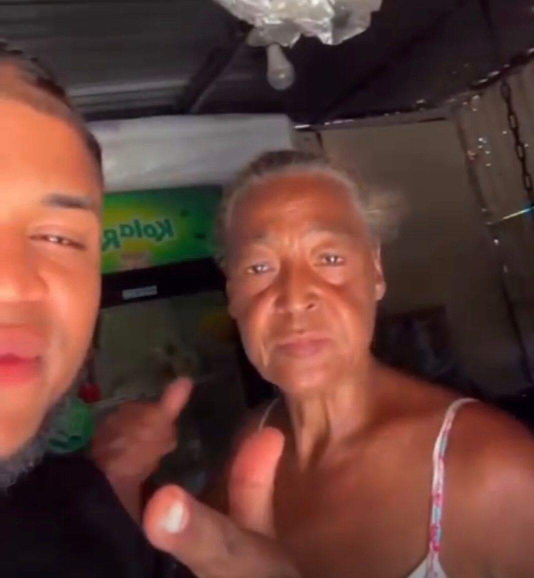 Roban dinero y utensilios a una señora, frente al cuartel del kilómetro 10 de Cumayasa.