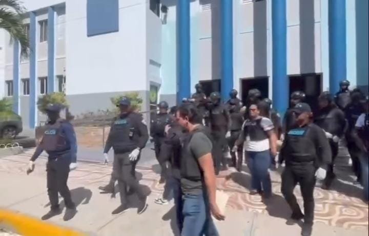 Policía ejecuta operativo preventivo para garantizar la paz en La Romana.