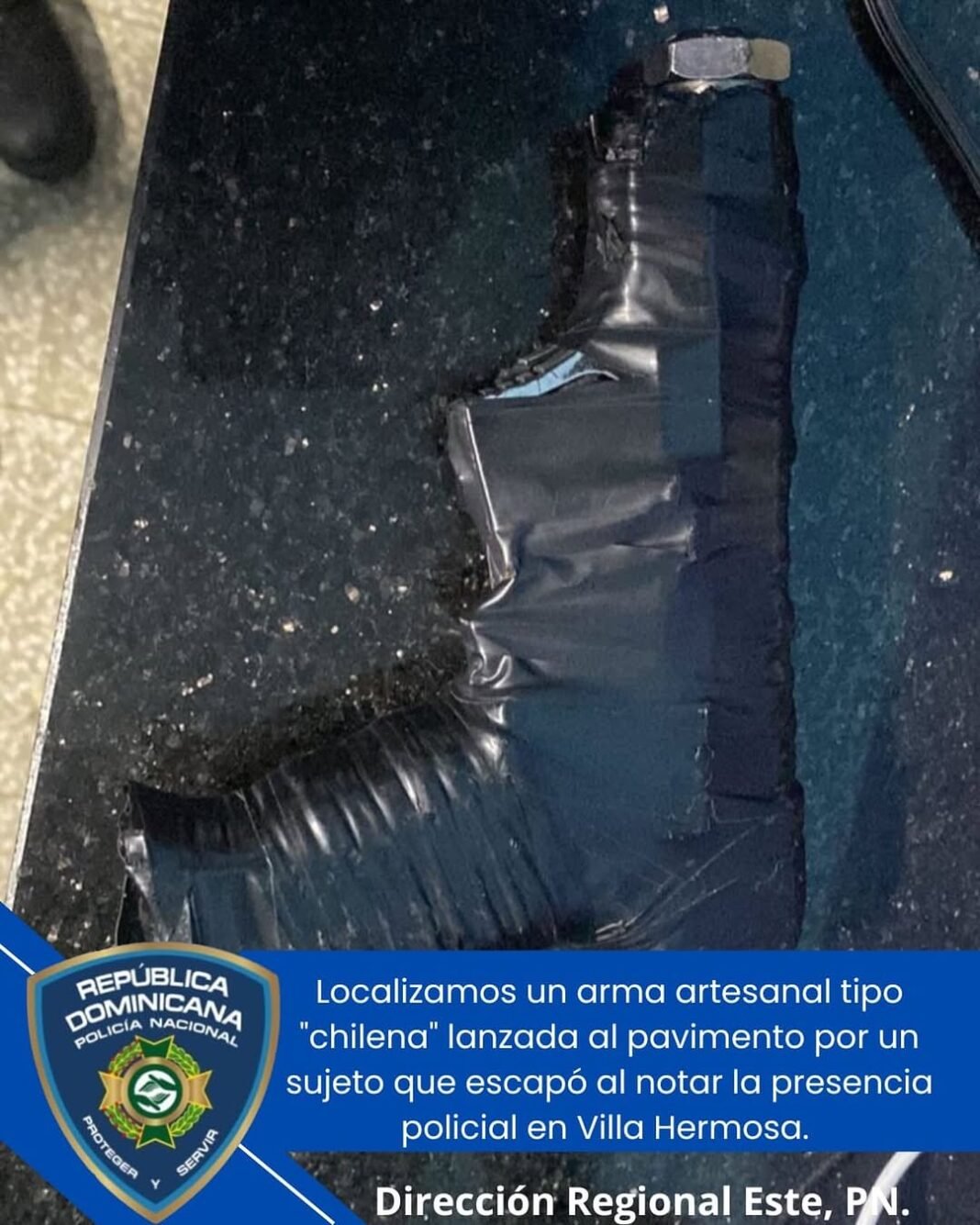 Policía ocupa arma artesanal abandonada durante labor preventiva en Villa Hermosa.