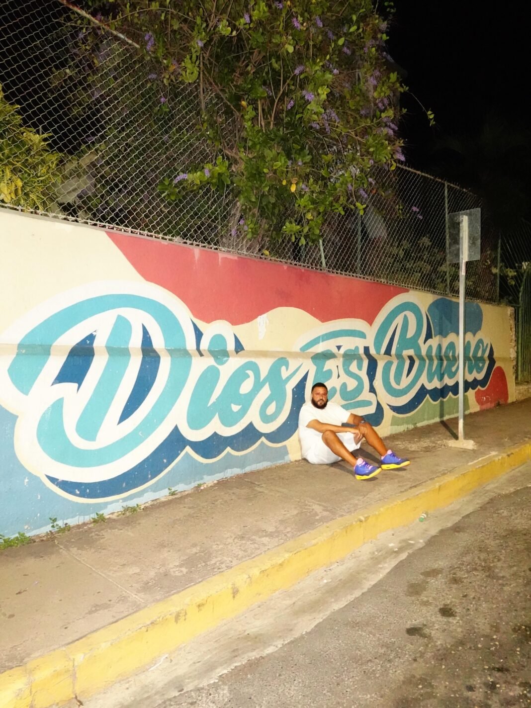 DJ Khaled pone a La Romana en el ojo internacional con publicación viral.