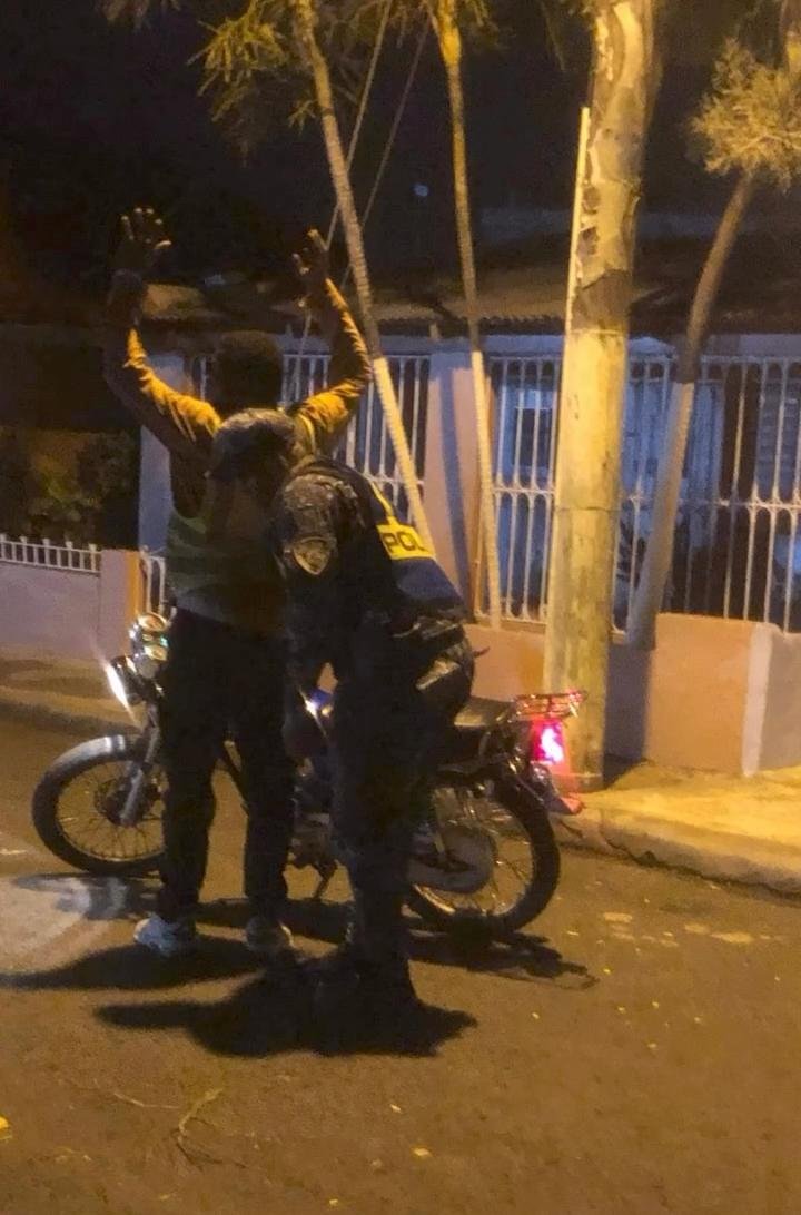 Policía mantiene operativos preventivos desde la madrugada en distintos sectores.