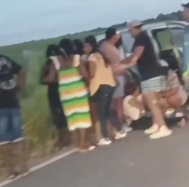 Triple choque deja daños materiales en carretera La Romana–Guaymate.