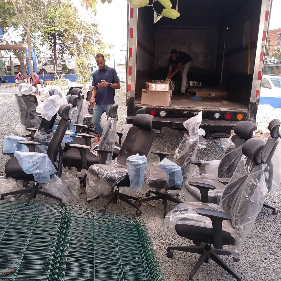 LLEGAN A LA ROMANA LOS EQUIPOS TECNOLÓGICOS PARA LA INSTALACIÓN DEL ITLA.