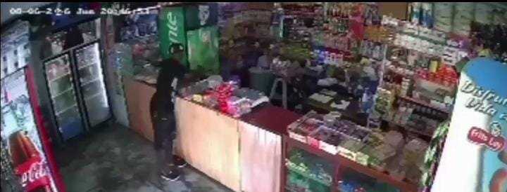 LA ROMANA | SOLICITAN AYUDA PARA IDENTIFICAR A JOVEN SEÑALADO POR PRESUNTO ROBO DE CELULAR.