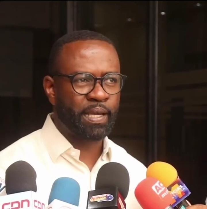 LA ROMANA | DIPUTADO CARLOS DE PÉREZ DENUNCIA QUE DOMINICANOS HABRÍAN SIDO ENGAÑADOS CON OFERTAS DE TRABAJO EN RUSIA.